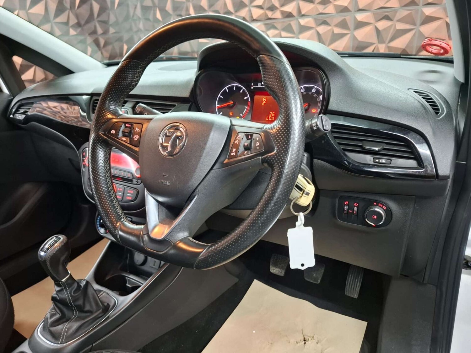 Used Vauxhall Corsa 2015 for sale - 77805469: Photo 12