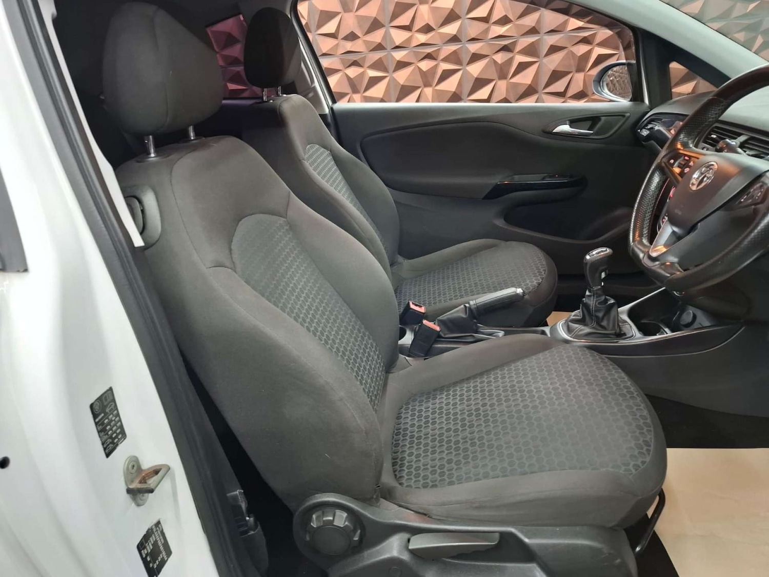 Used Vauxhall Corsa 2015 for sale - 77805469: Photo 14