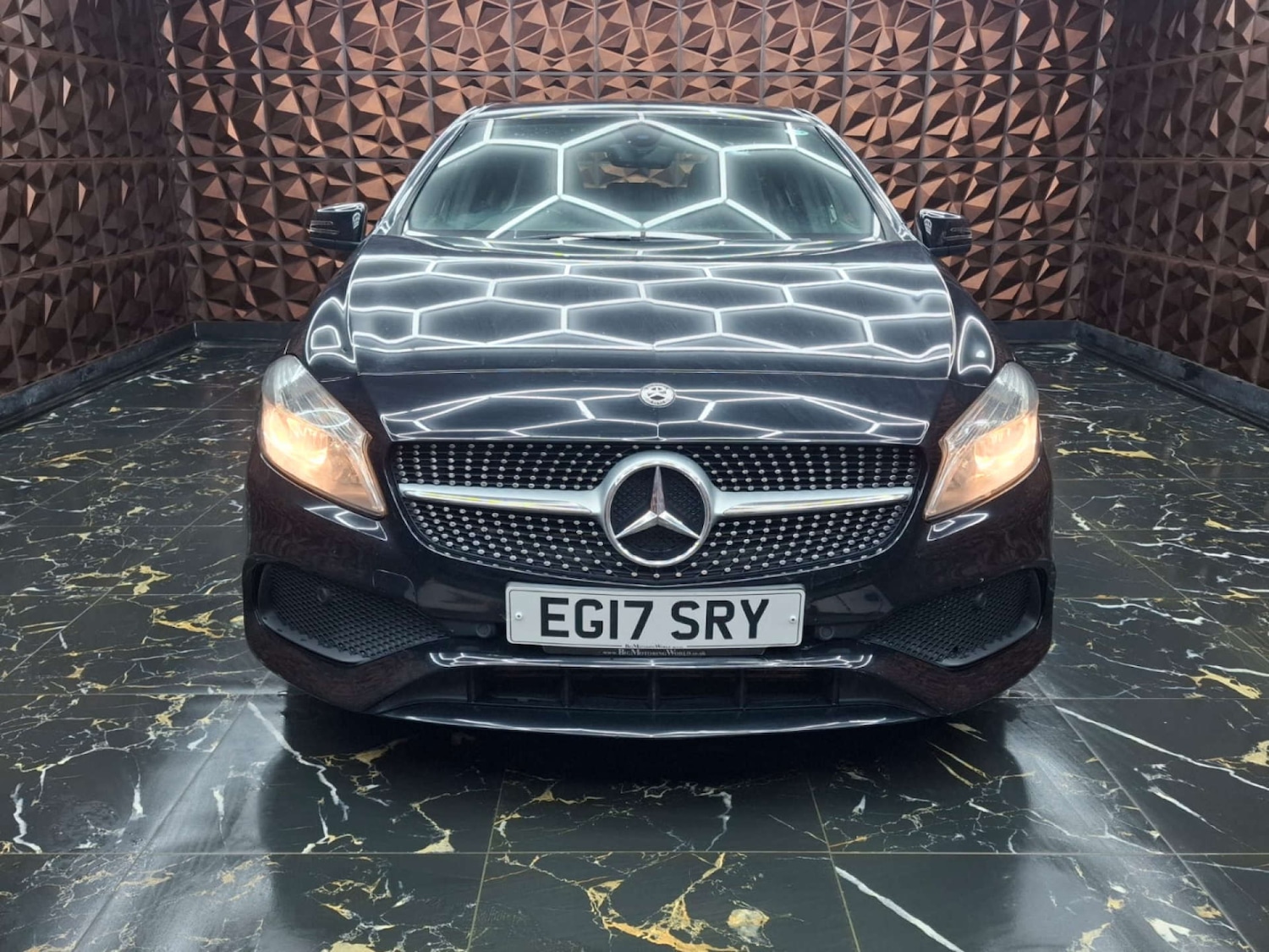 Used Mercedes-Benz A-Class 2017 for sale - 77578904: Photo 3