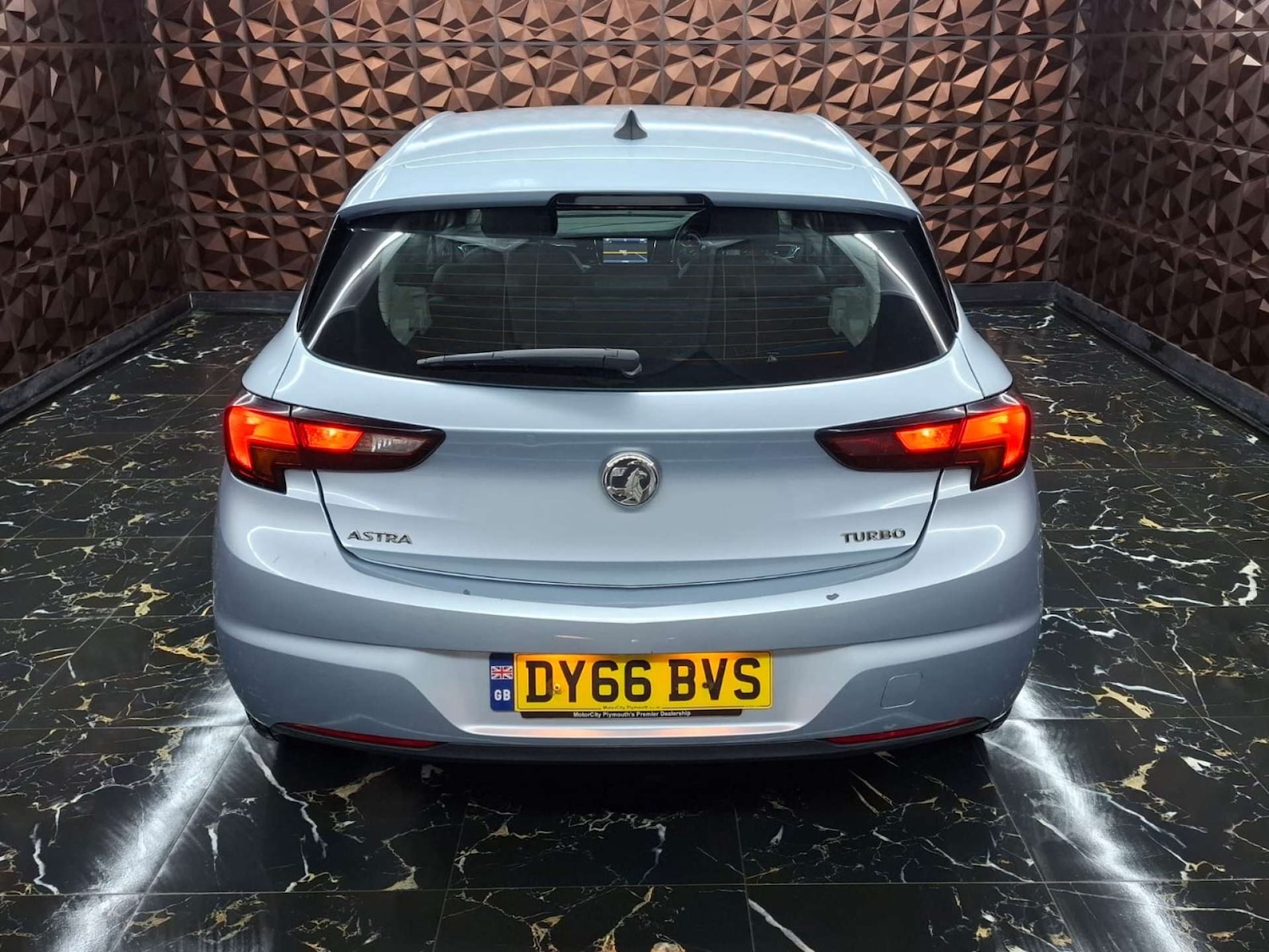 Used Vauxhall Astra 2016 for sale - 77151140: Photo 21