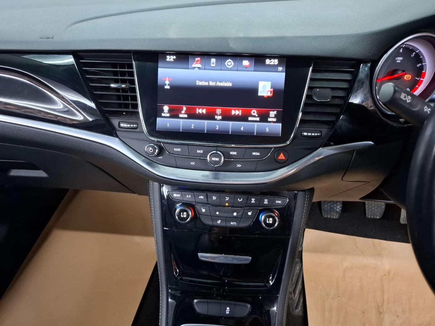 Used Vauxhall Astra 2016 for sale - 77151140: Photo 26