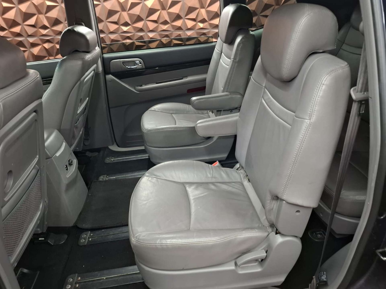 Used Ssangyong Turismo 2016 for sale - 77151126: Photo 21