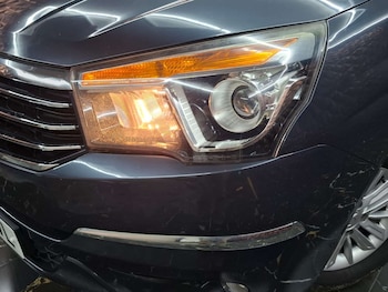 Used Ssangyong Turismo 2016 for sale - 77151126: Photo