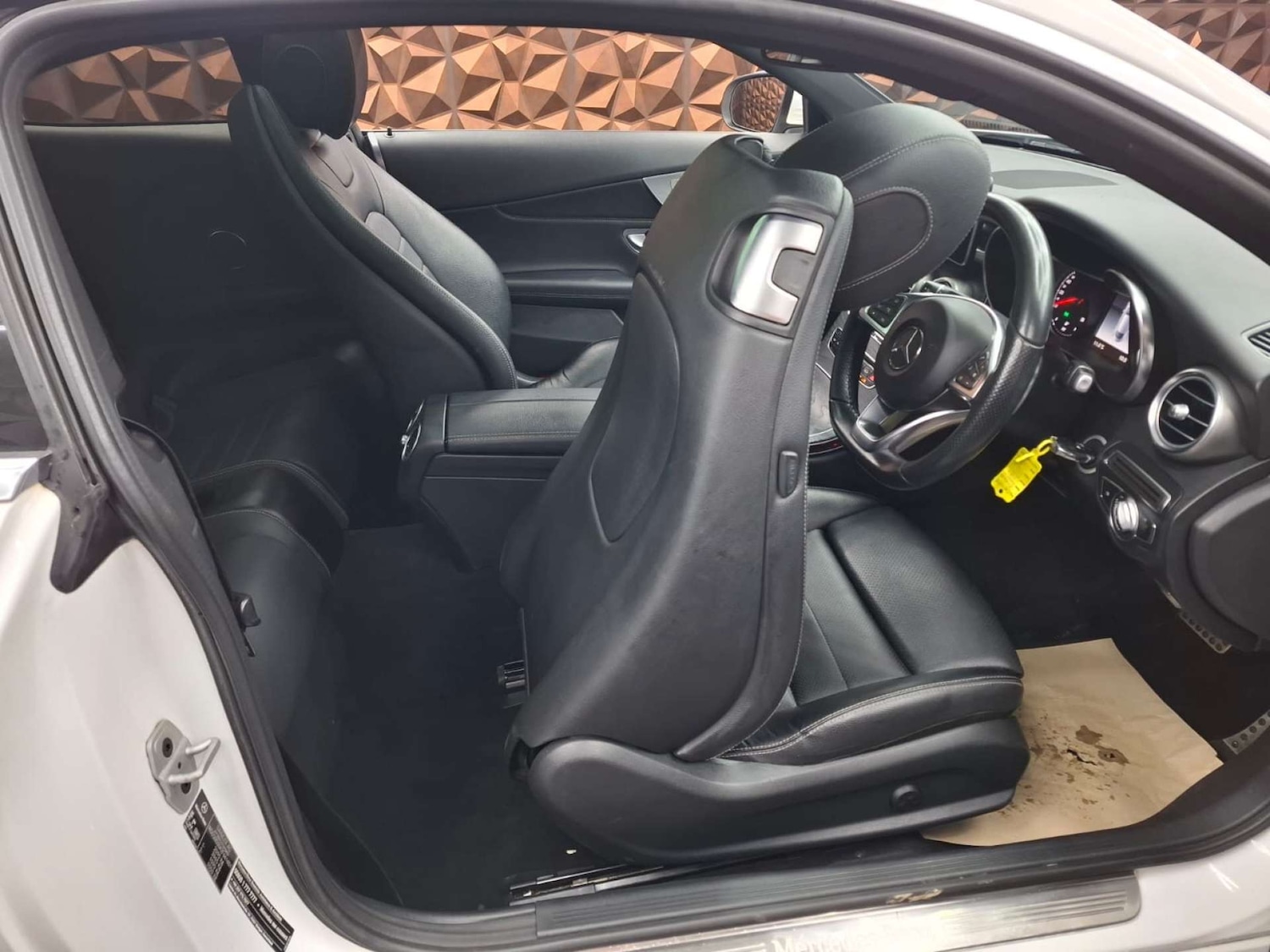 Used Mercedes-Benz C Class 2017 for sale - 77151211: Photo 10