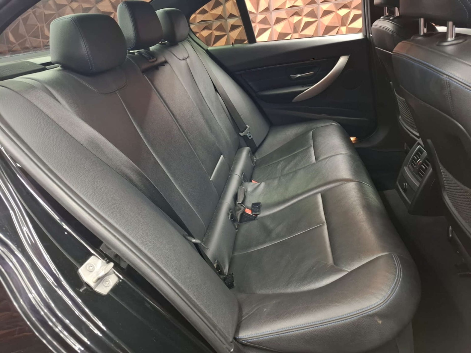 Used BMW 3 Series 2017 for sale - 76921444: Photo 14