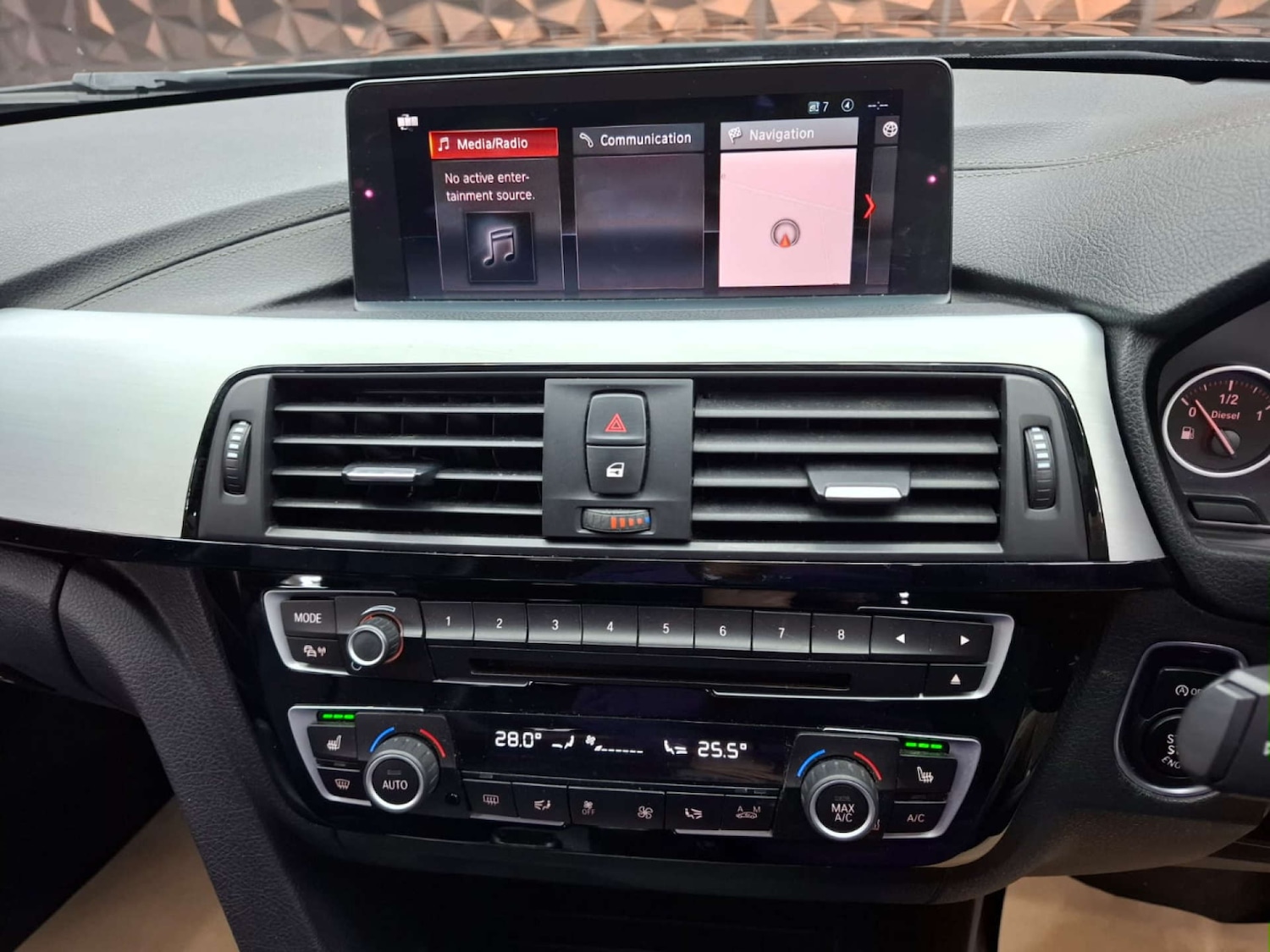 Used BMW 3 Series 2017 for sale - 76921444: Photo 29