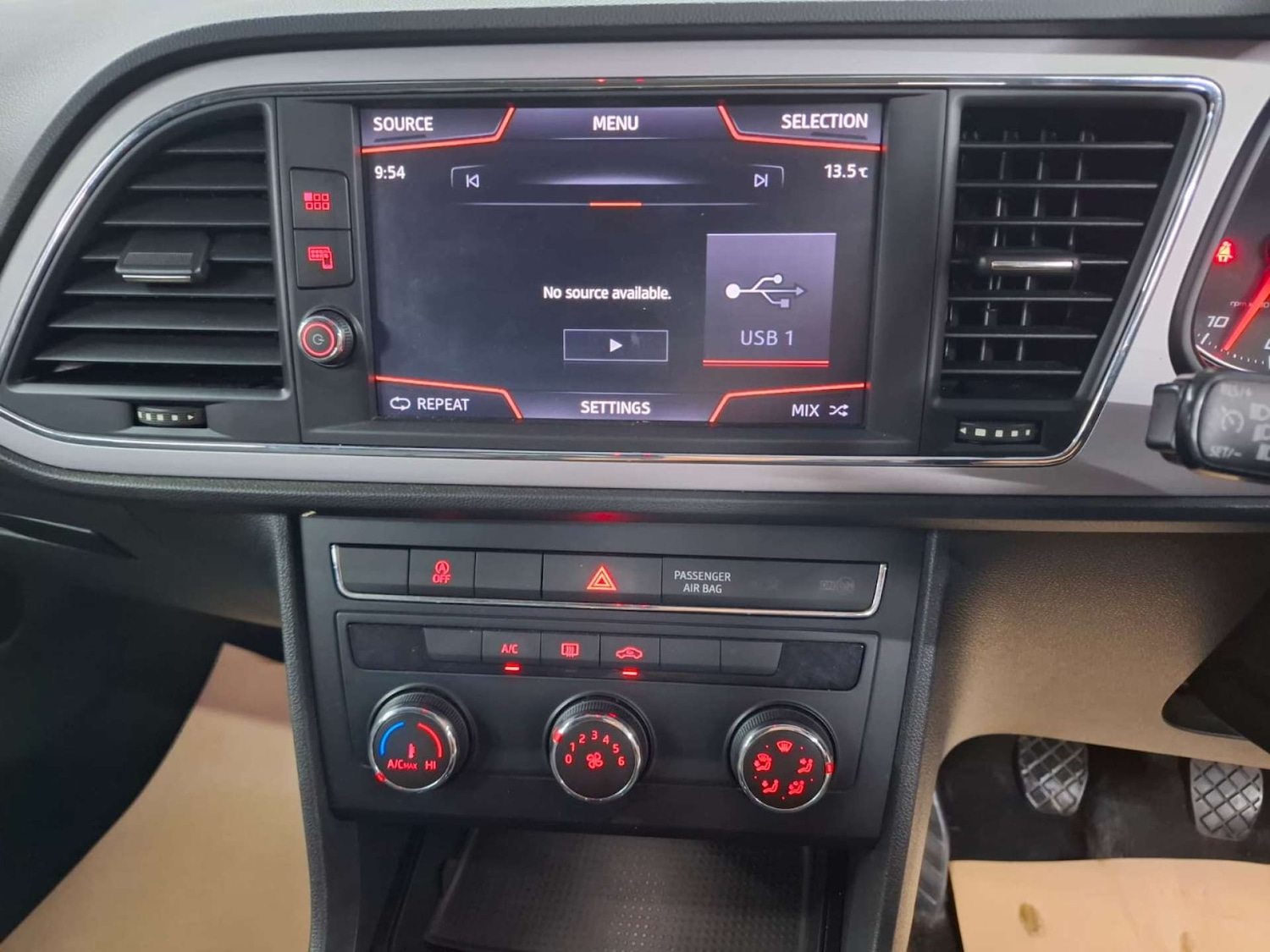 Used SEAT Leon 2018 for sale - 76921491: Photo 29