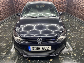 Used Volkswagen Polo 2015 for sale - 78915201: Photo