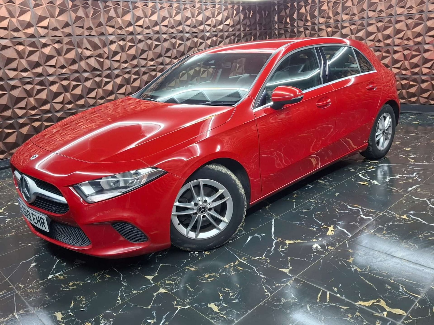 Used Mercedes-Benz A-Class 2019 for sale - 77151236: Photo 4