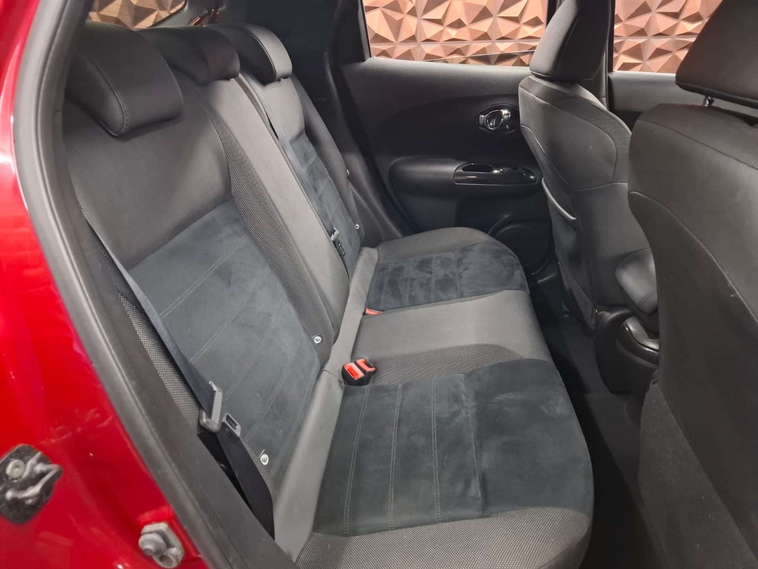 Used Nissan Juke 2016 for sale - 76921370: Photo 16