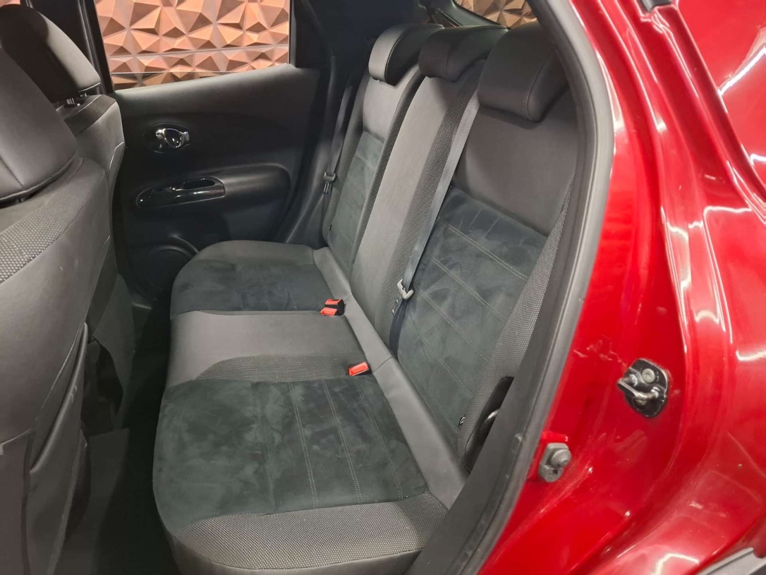 Used Nissan Juke 2016 for sale - 76921370: Photo 19