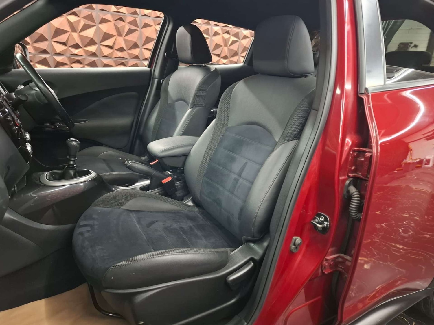 Used Nissan Juke 2016 for sale - 76921370: Photo 23