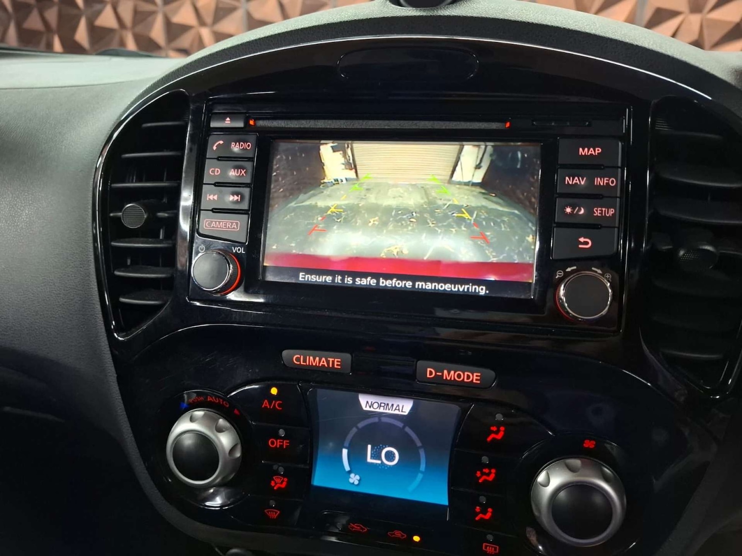 Used Nissan Juke 2016 for sale - 76921370: Photo 31