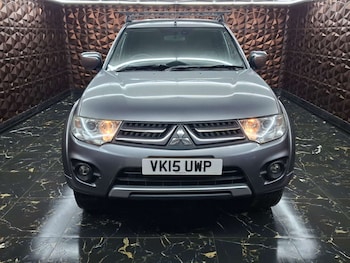 Used Mitsubishi L200 2015 for sale - 76921342: Photo