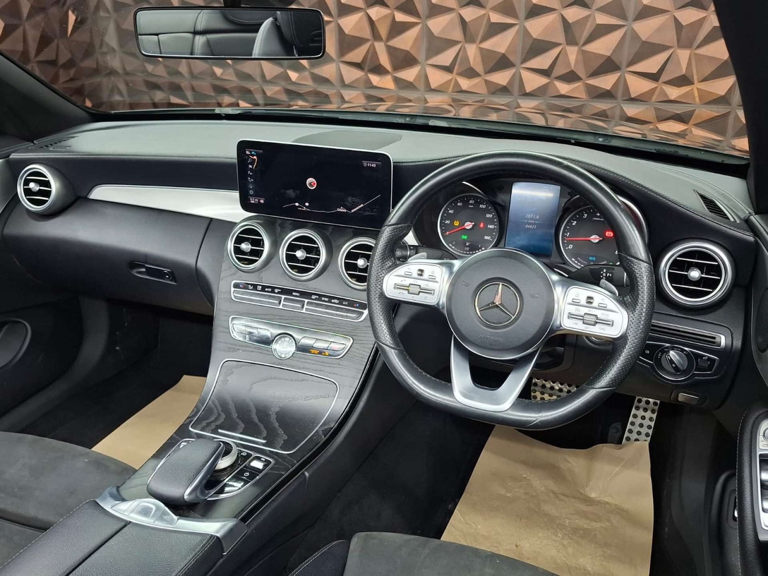 Used Mercedes-Benz C Class 2019 for sale - 77151296: Photo 26