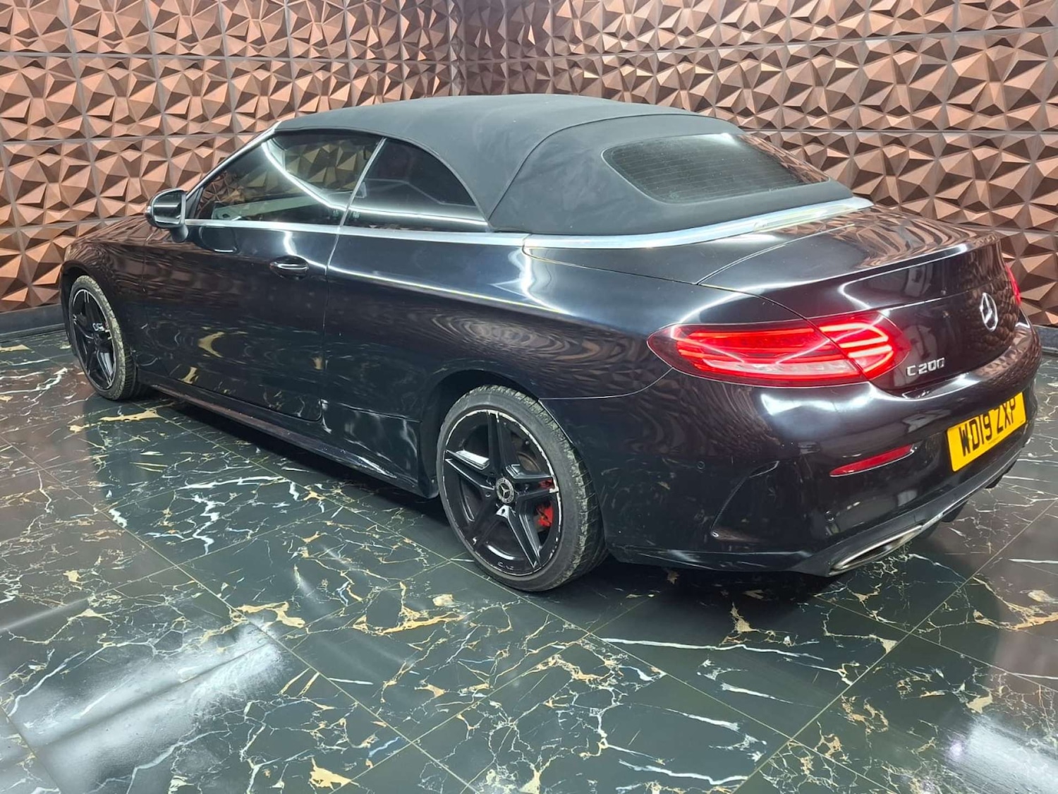 Used Mercedes-Benz C Class 2019 for sale - 77151296: Photo 8
