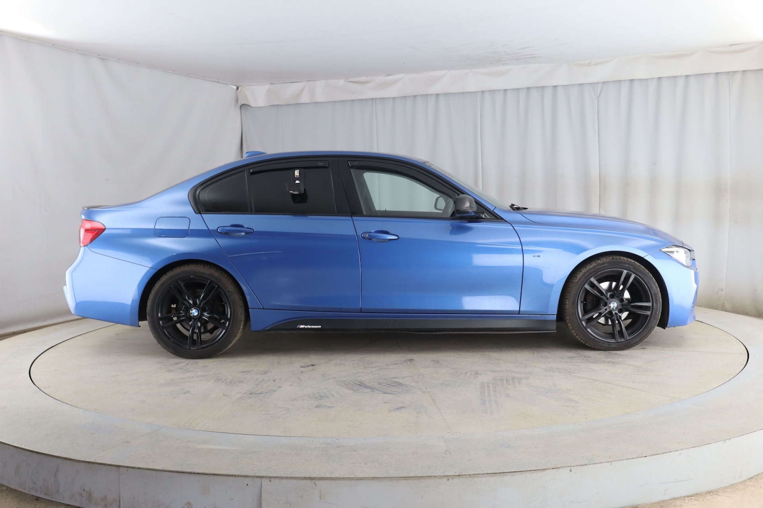 Used BMW 3 Series 2016 for sale - 77905731: Photo 3