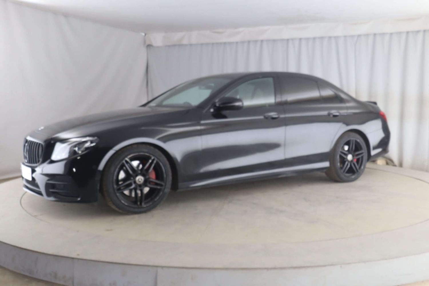 Used Mercedes-Benz E Class 2018 for sale - 77107219: Photo 3