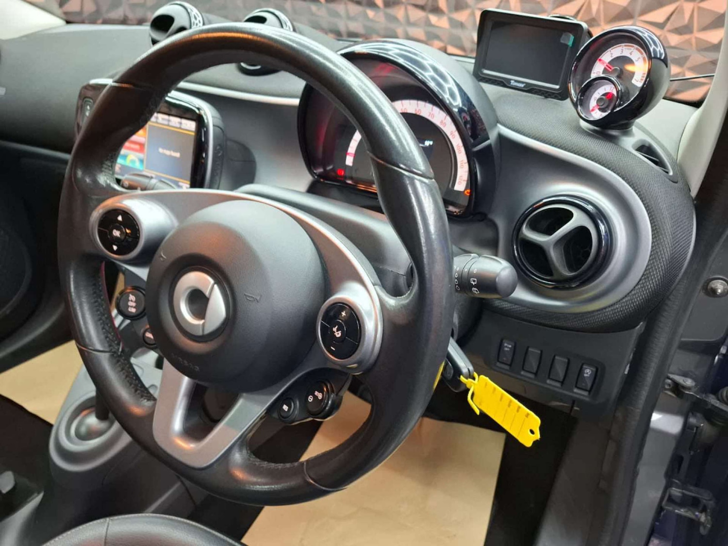 Used smart forfour 2018 for sale - 77151333: Photo 21