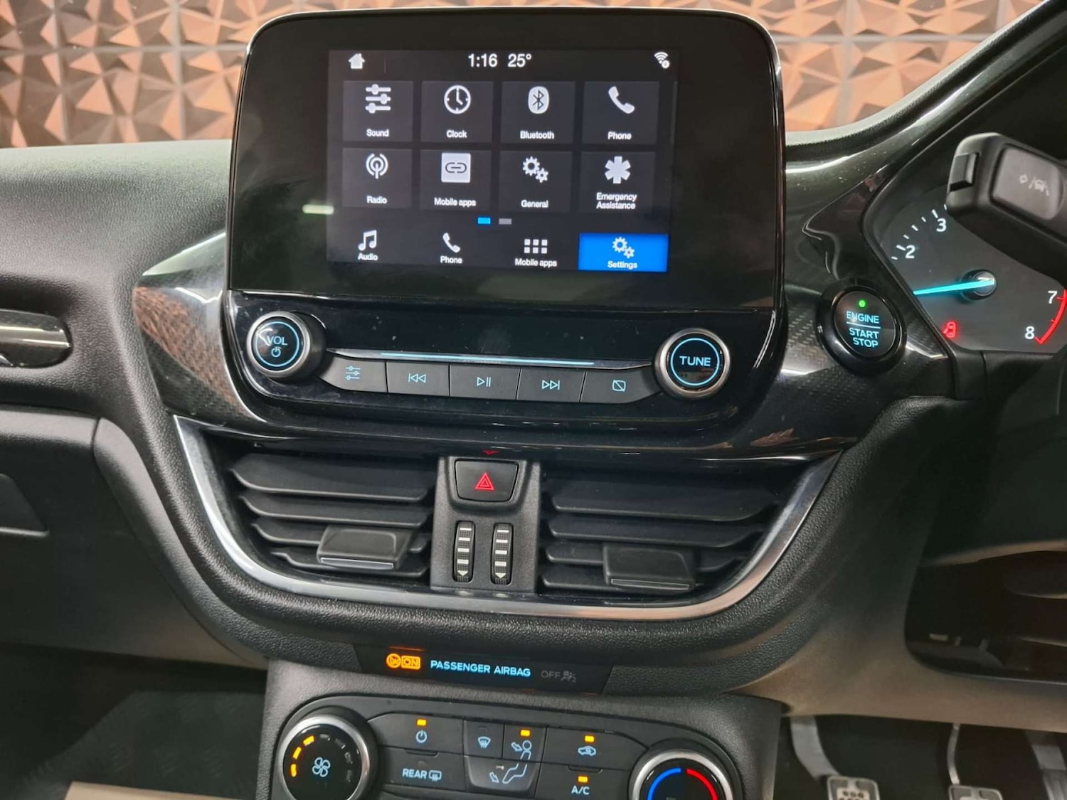 Used Ford Fiesta 2018 for sale - 76921503: Photo 15