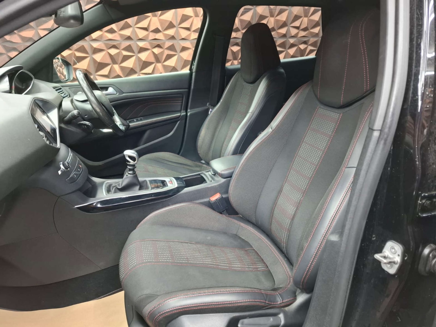 Used Peugeot 308 2018 for sale - 76921426: Photo 12