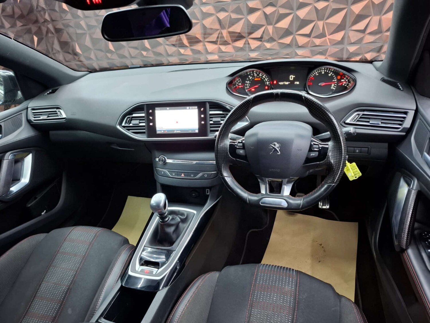 Used Peugeot 308 2018 for sale - 76921426: Photo 17