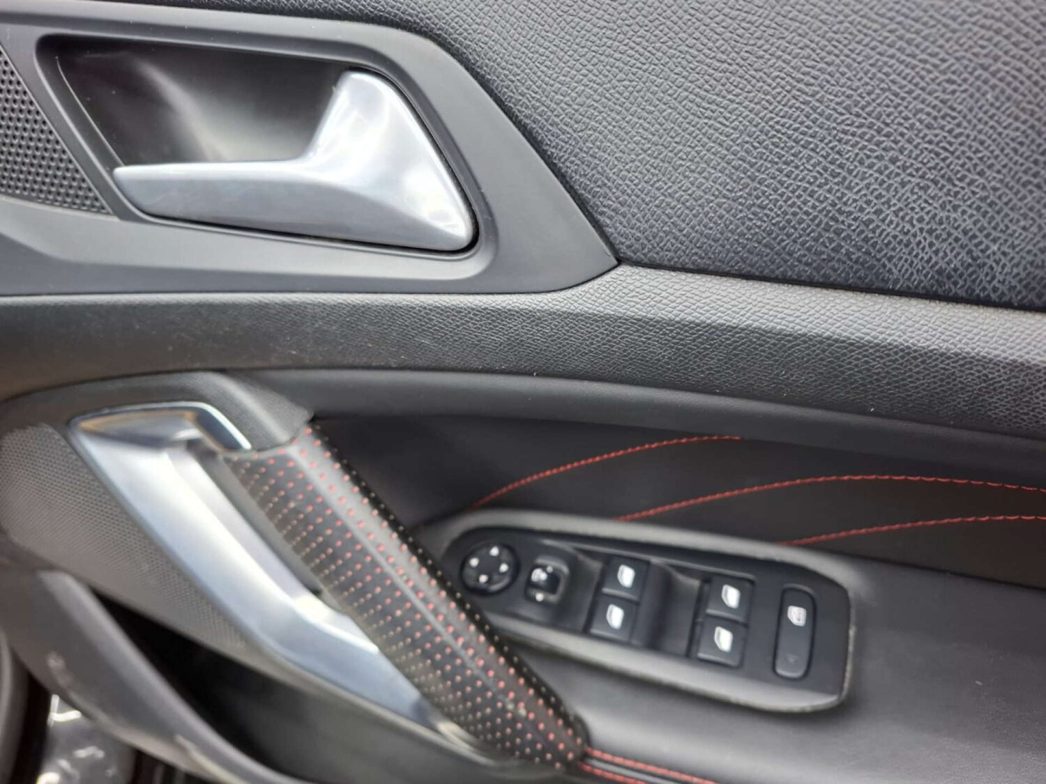 Used Peugeot 308 2018 for sale - 76921426: Photo 27