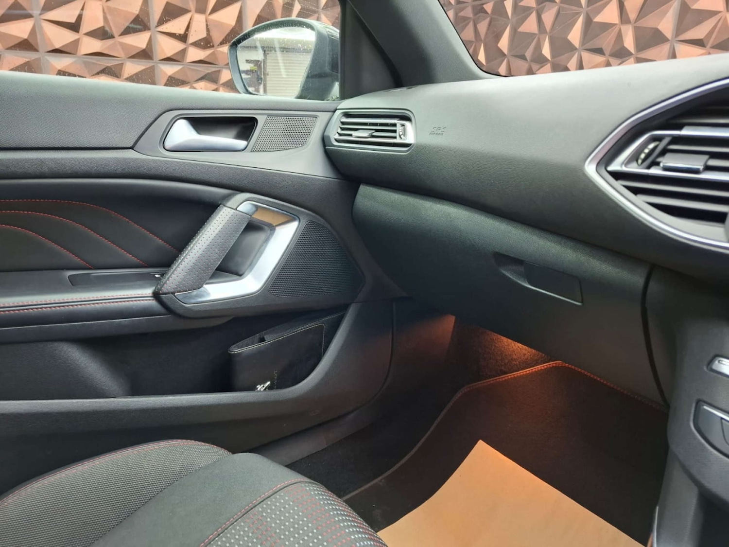 Used Peugeot 308 2018 for sale - 76921426: Photo 28