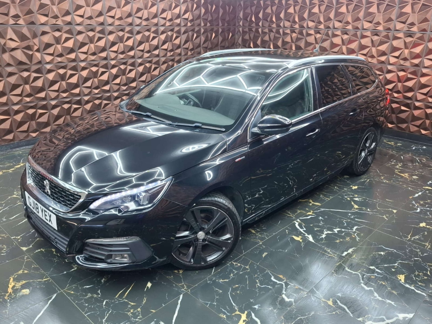 Used Peugeot 308 2018 for sale - 76921426: Photo 5