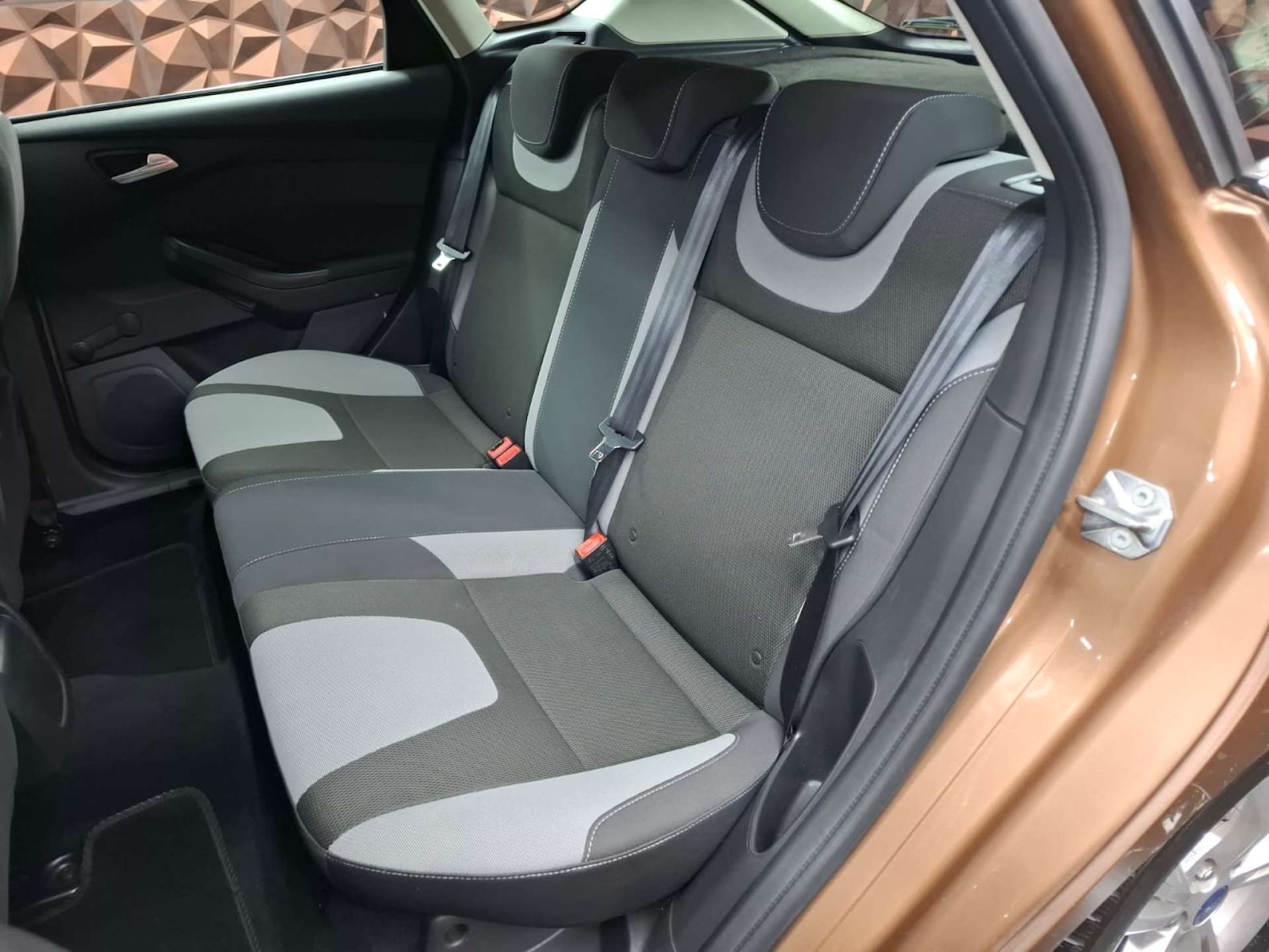 Used Ford Focus 2013 for sale - 76921420: Photo 18