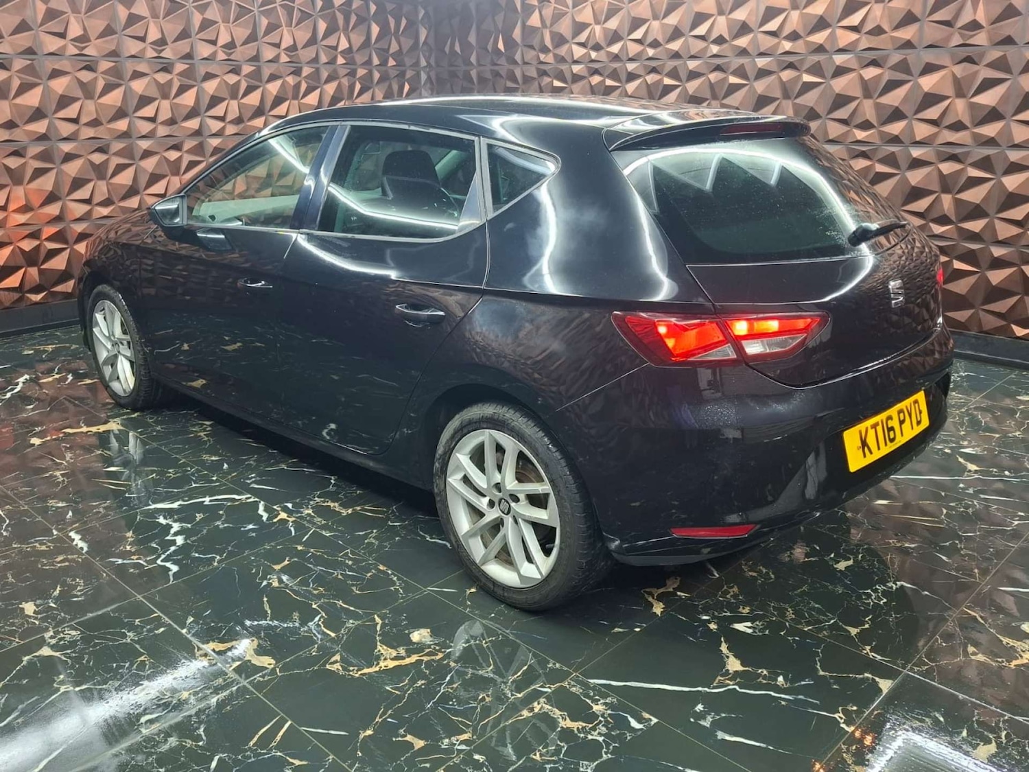 Used SEAT Leon 2016 for sale - 76921497: Photo 12