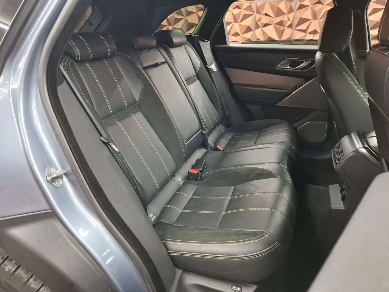 Used Land Rover Range Rover Velar 2018 for sale - 77151184: Photo 28