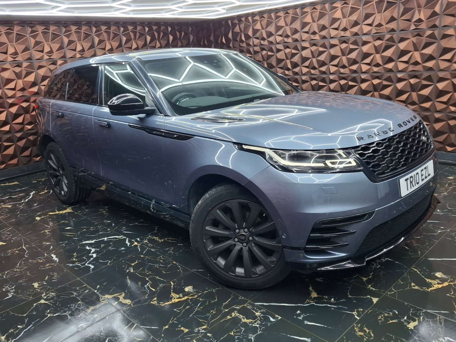 Used Land Rover Range Rover Velar 2018 for sale - 77151184: Photo 36