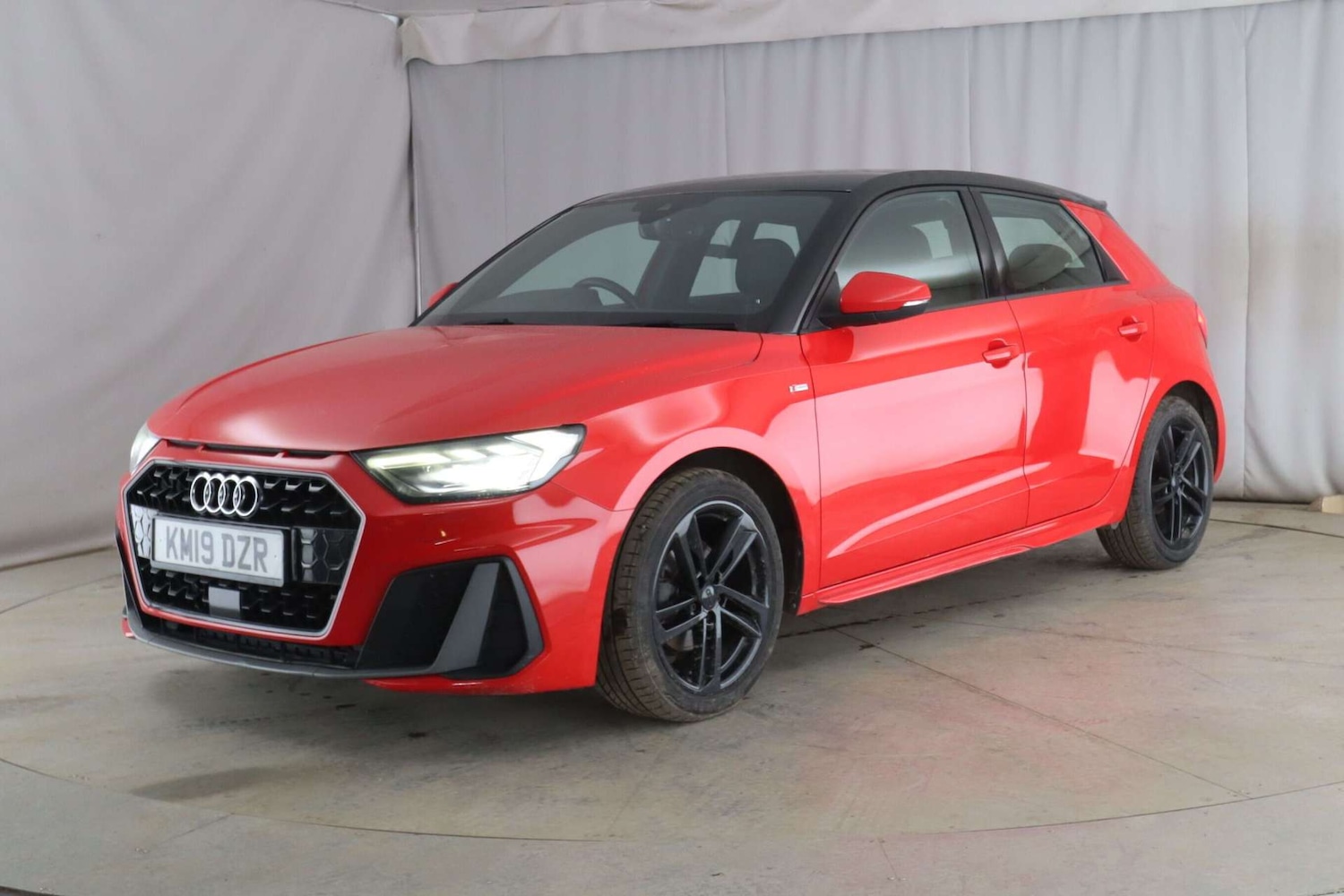 Used Audi A1 2019 for sale - 77837296: Photo 2