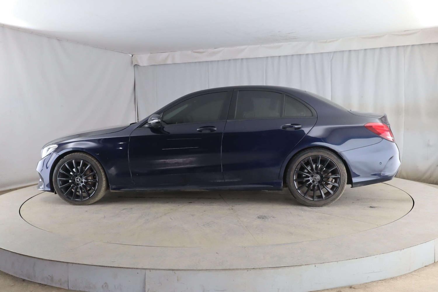 Used Mercedes-Benz C Class 2017 for sale - 77837297: Photo 4