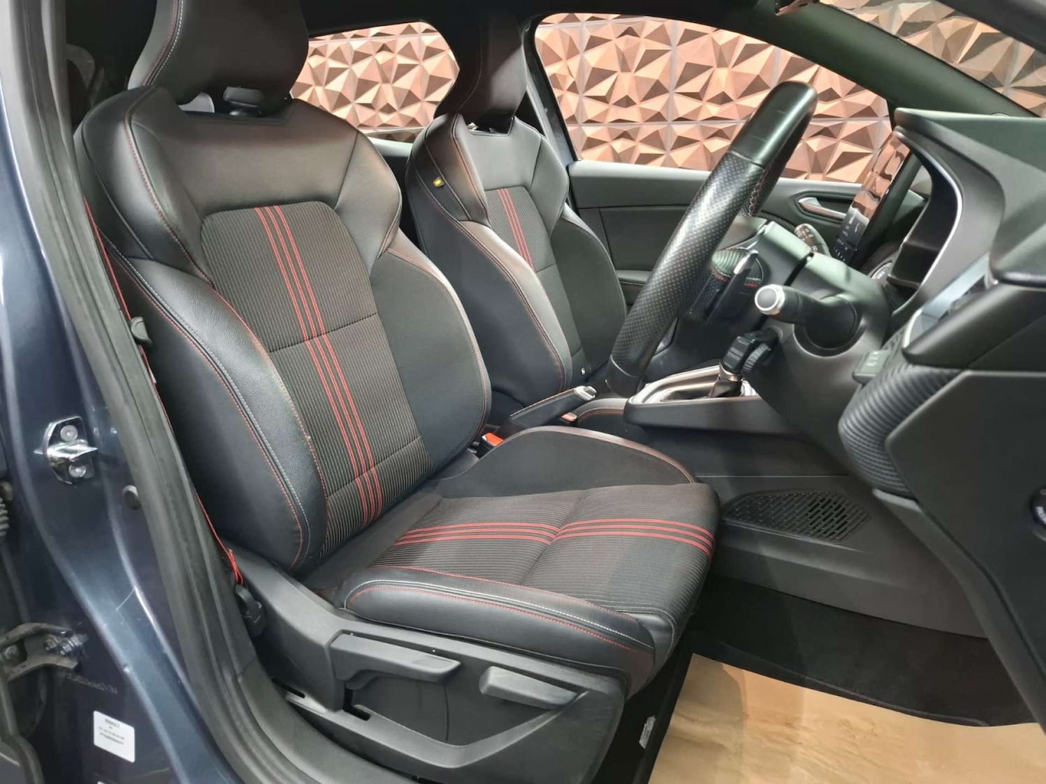 Used Renault Clio 2020 for sale - 77151285: Photo 21