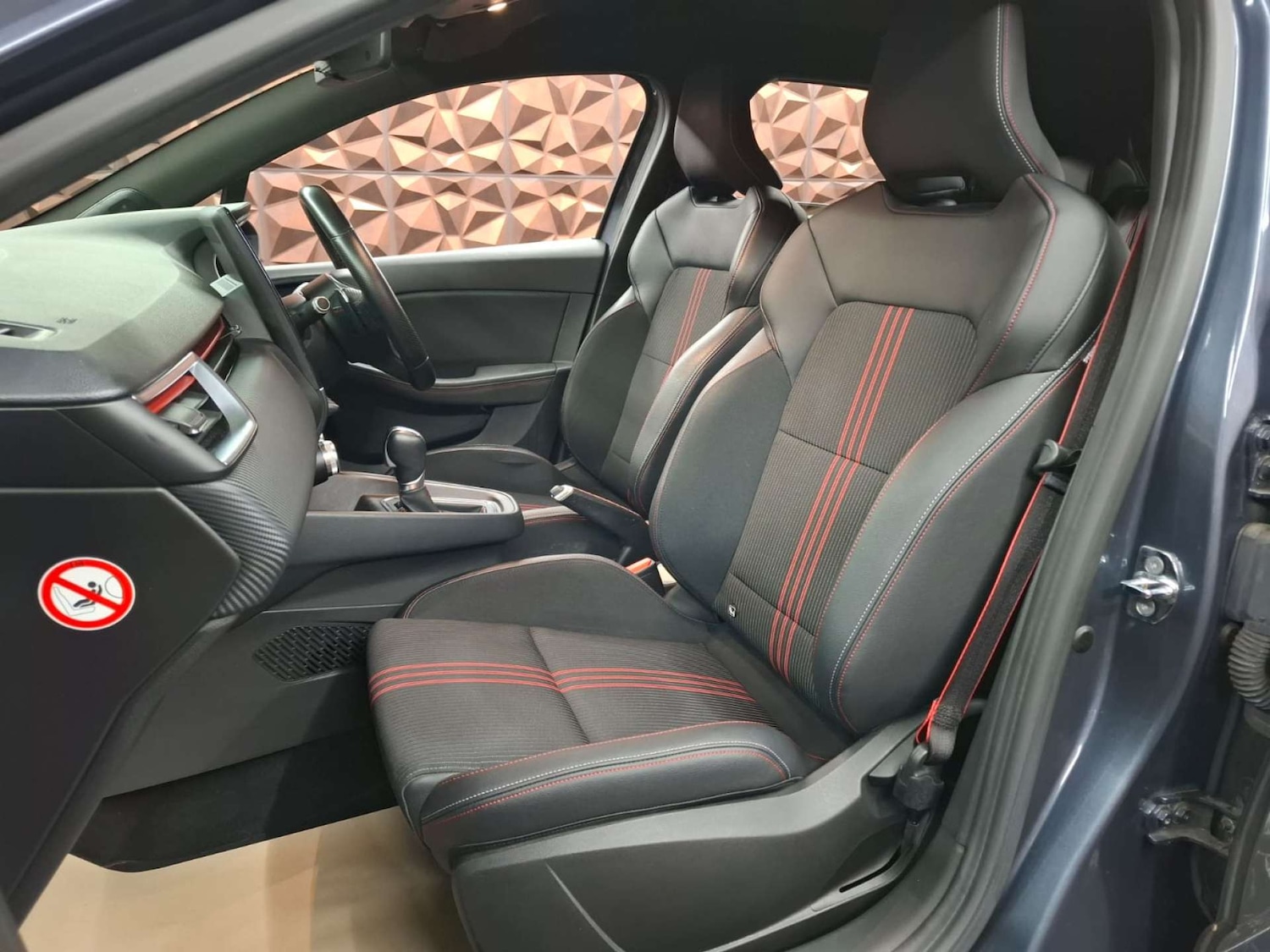 Used Renault Clio 2020 for sale - 77151285: Photo 22