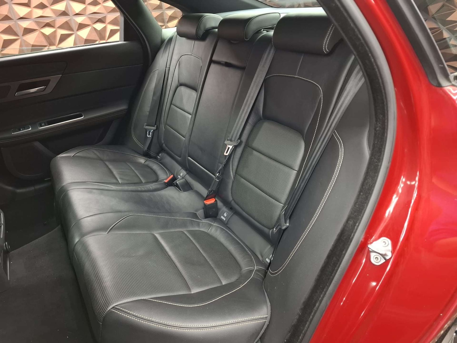 Used Jaguar XF 2016 for sale - 77151234: Photo 16