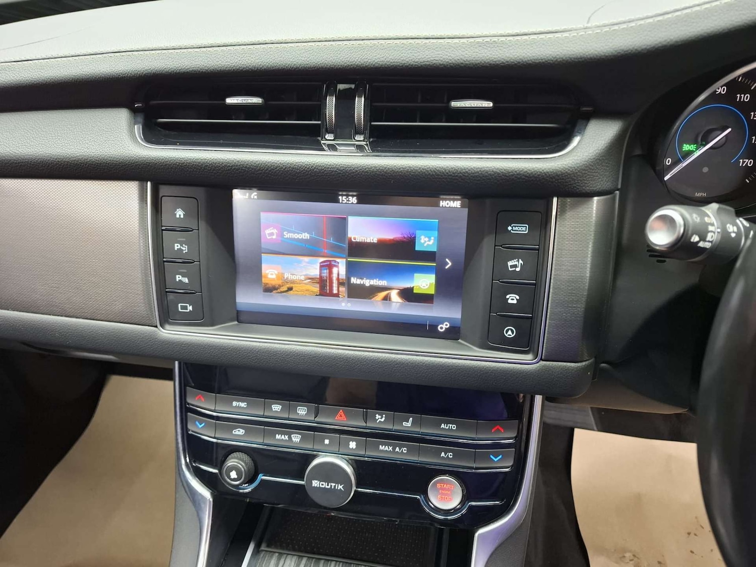 Used Jaguar XF 2016 for sale - 77151234: Photo 24