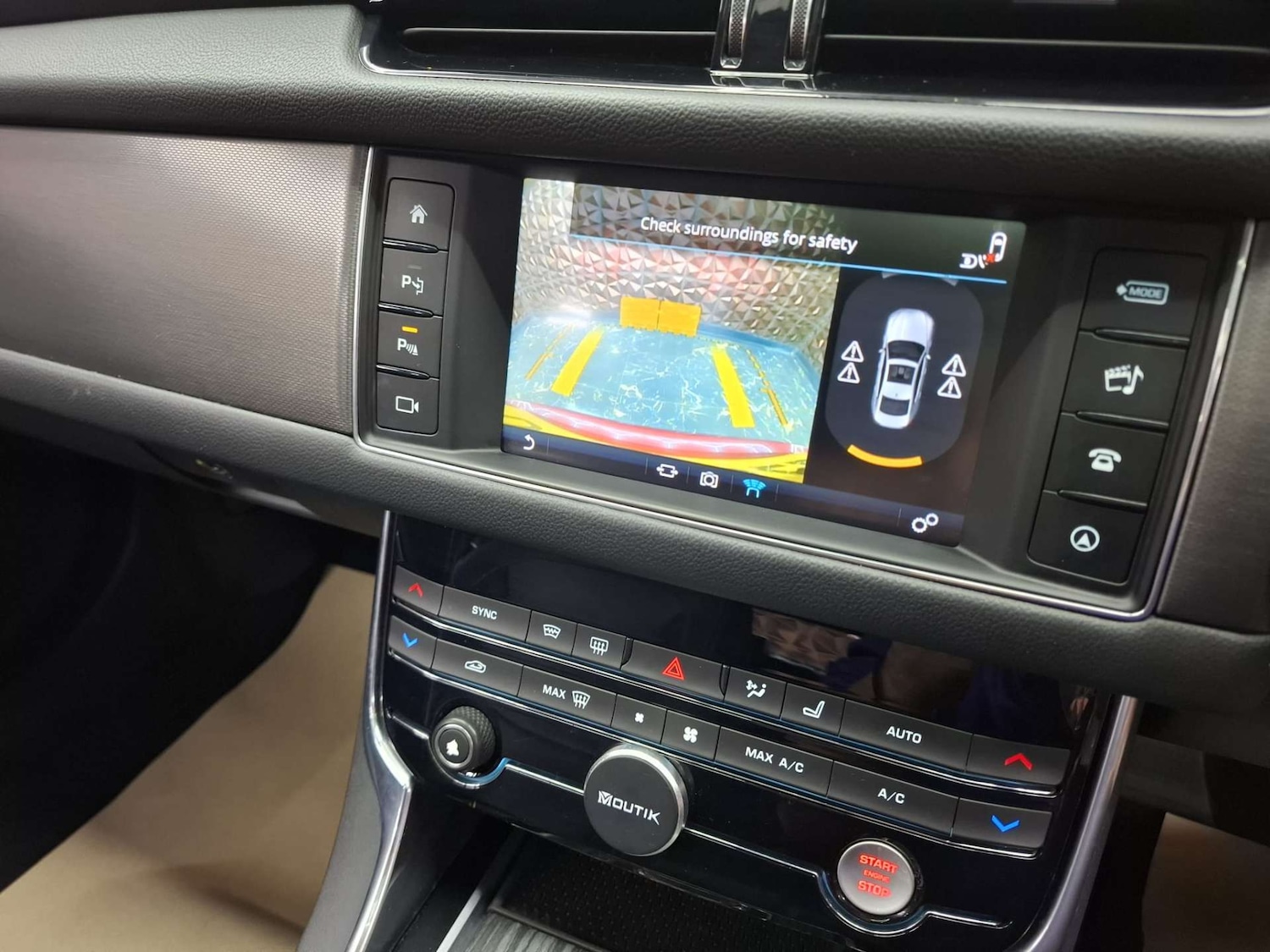 Used Jaguar XF 2016 for sale - 77151234: Photo 25