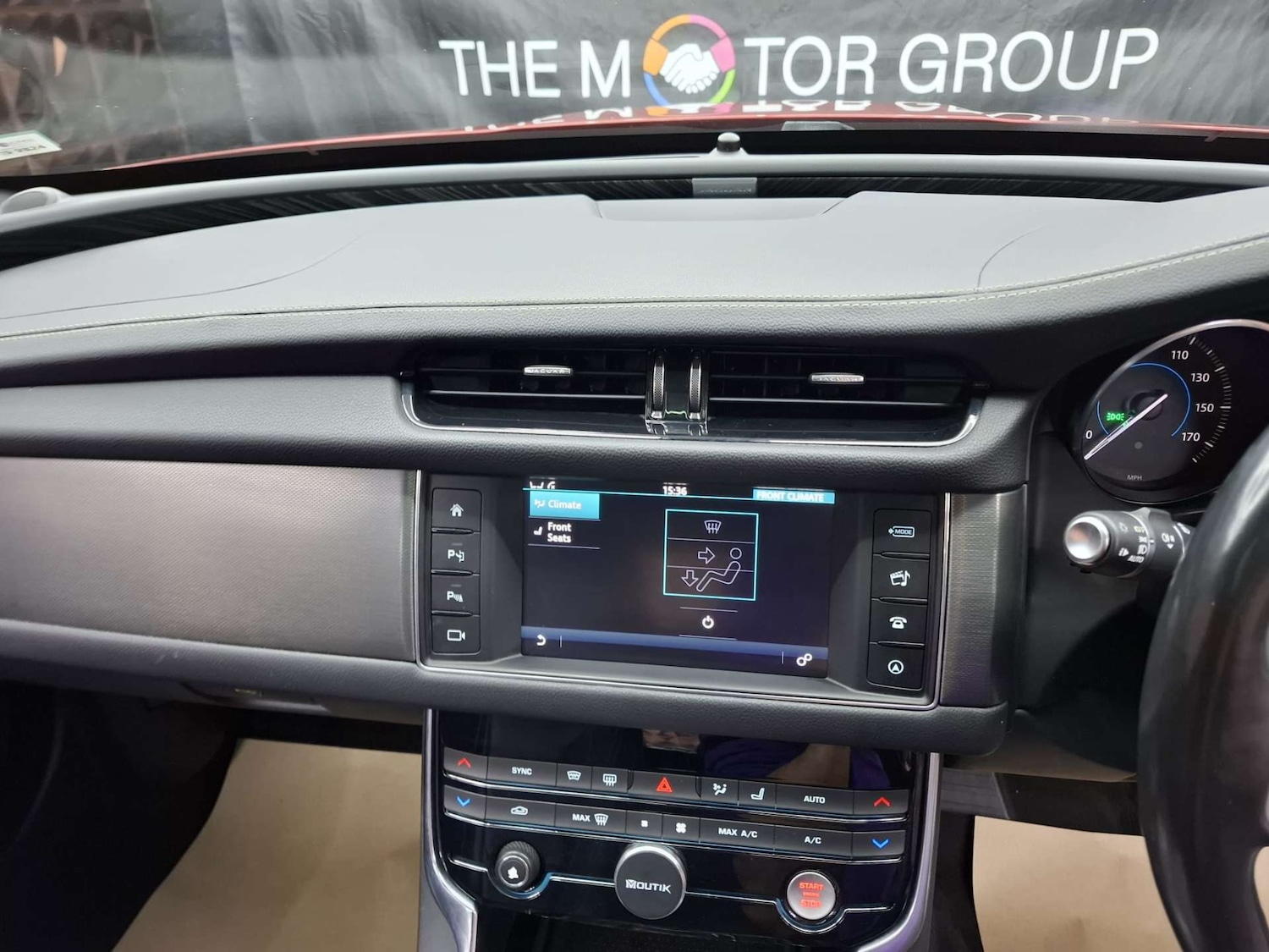 Used Jaguar XF 2016 for sale - 77151234: Photo 26