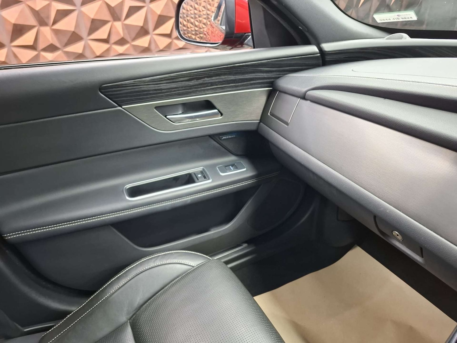 Used Jaguar XF 2016 for sale - 77151234: Photo 9