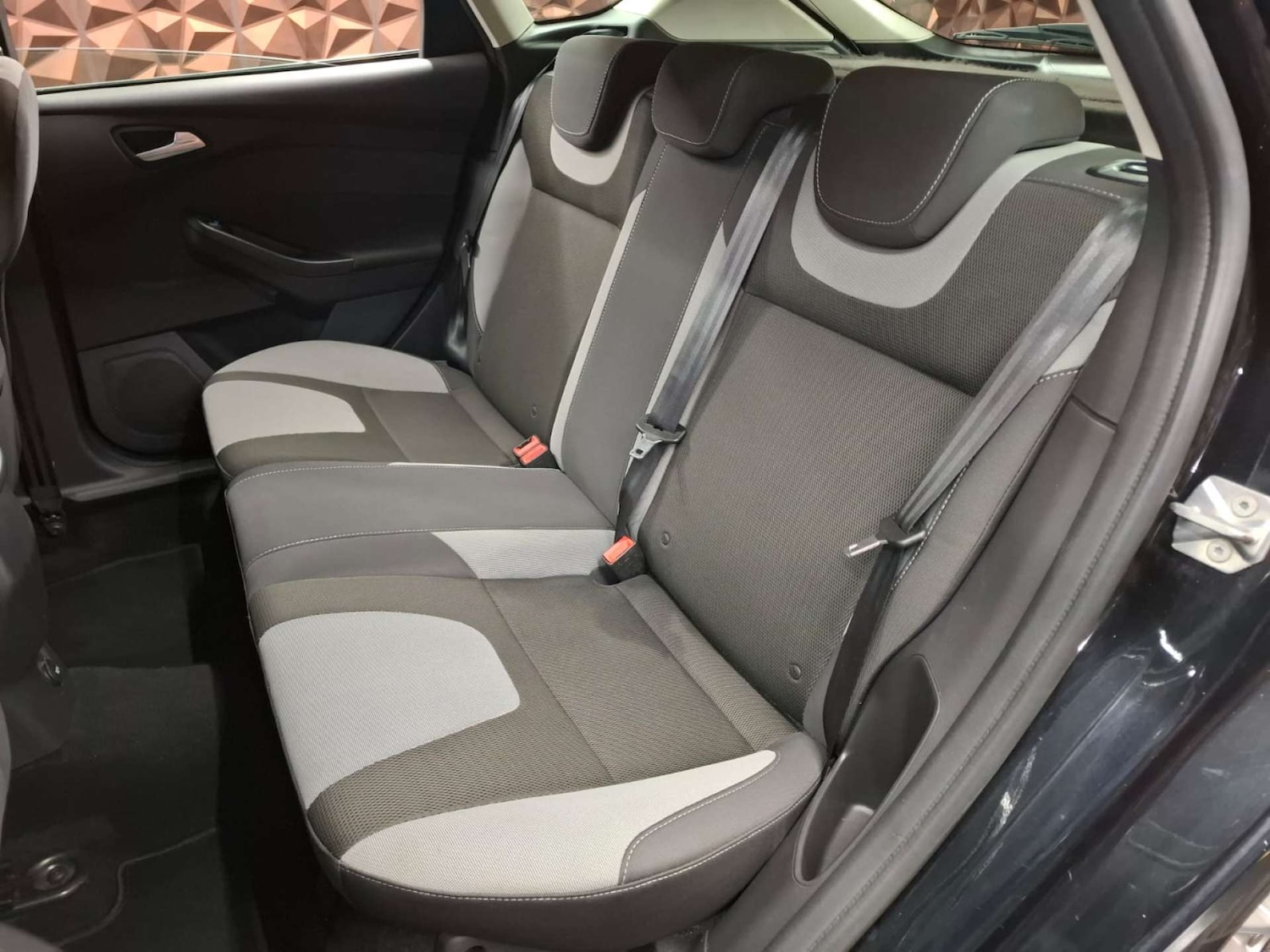 Used Ford Focus 2013 for sale - 76921433: Photo 17