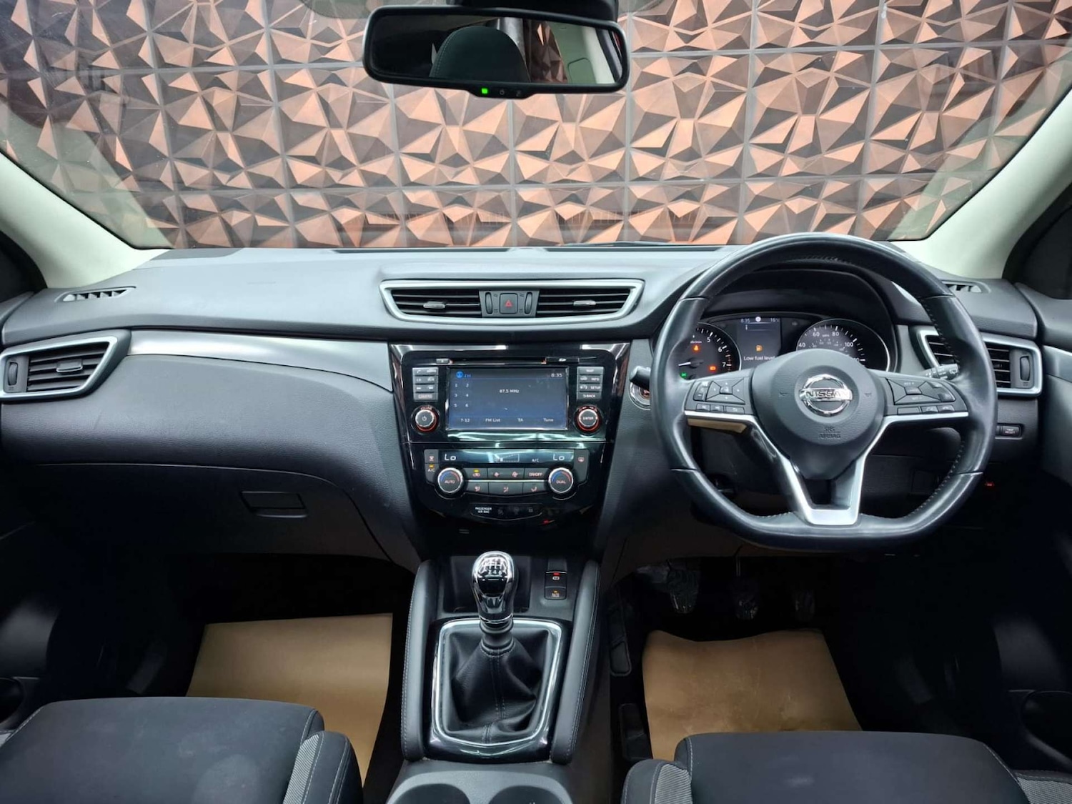 Used Nissan Qashqai 2017 for sale - 76921484: Photo 28