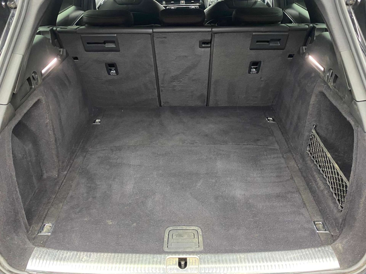 Used Audi A4 2017 for sale - 77640565: Photo 27