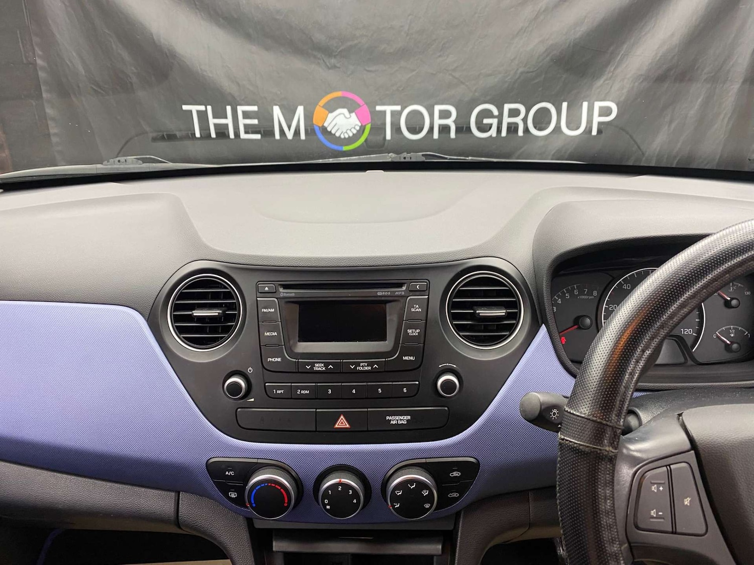 Used Hyundai i10 2015 for sale - 77953349: Photo 17