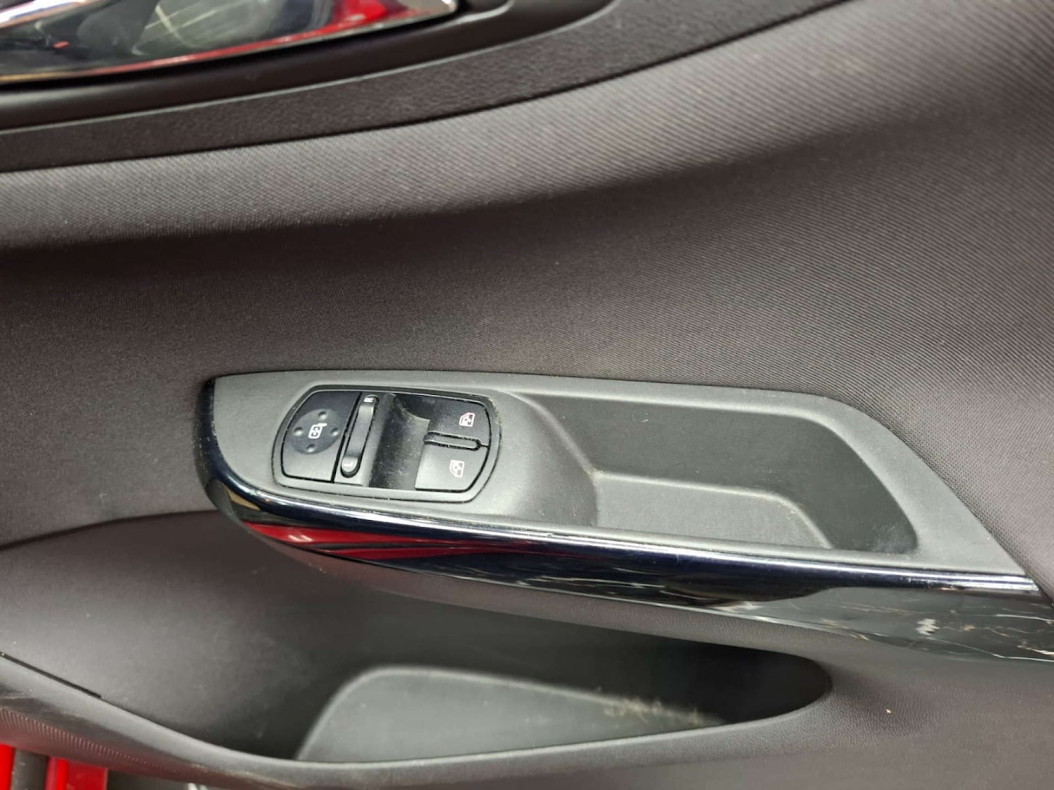 Used Vauxhall Corsa 2015 for sale - 77151259: Photo 37