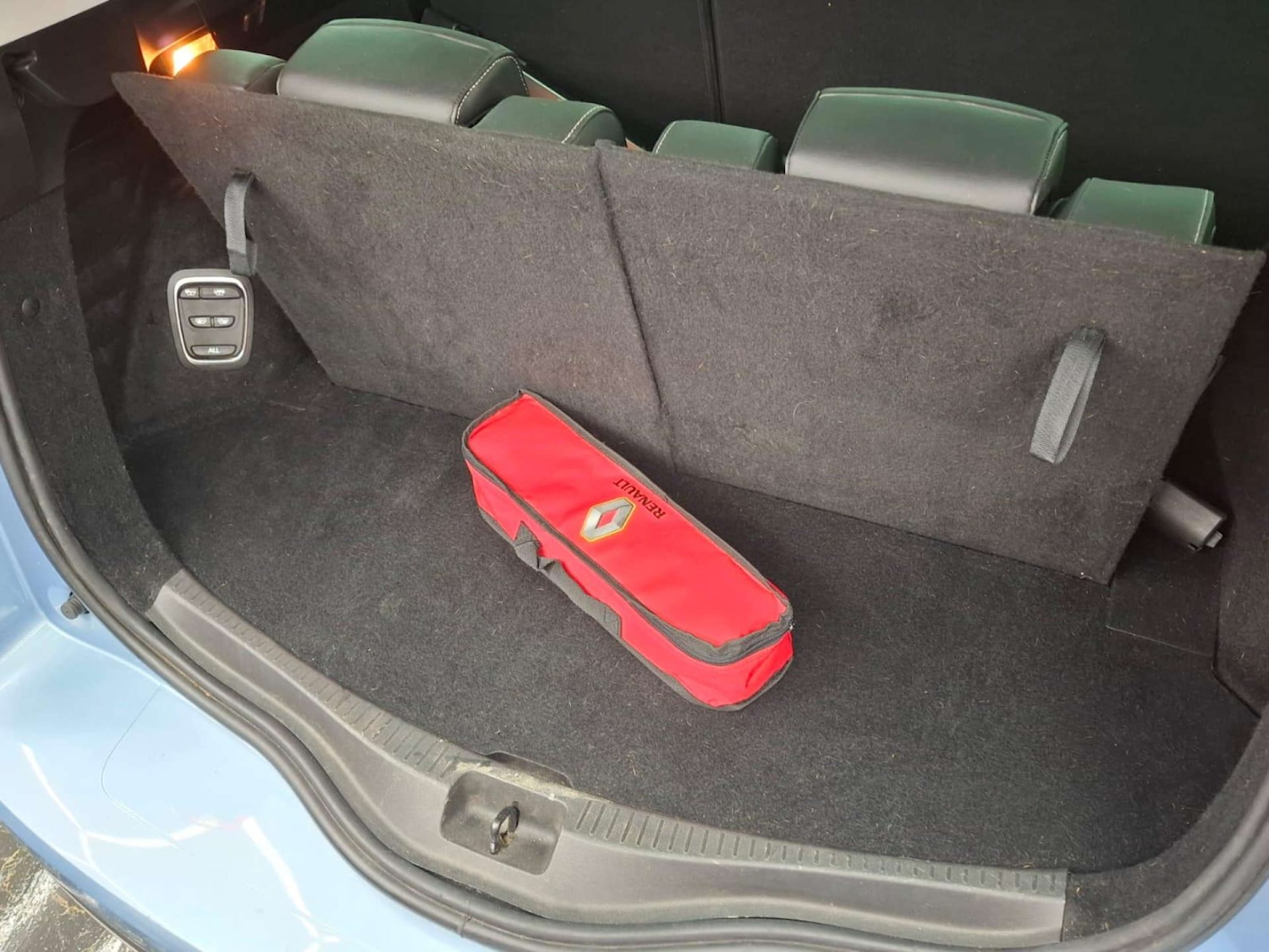 Used Renault Scenic 2017 for sale - 76921339: Photo 44