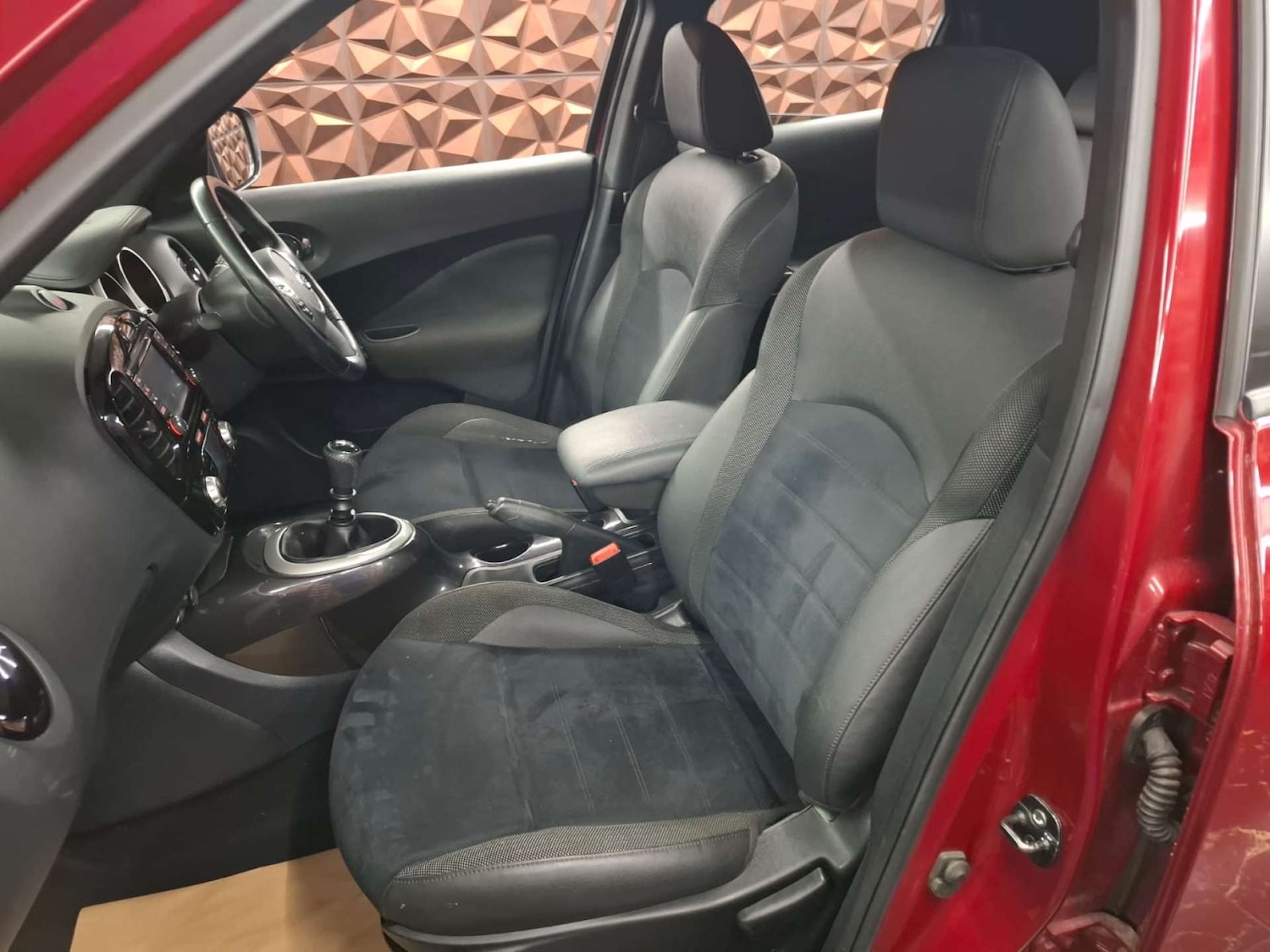 Used Nissan Juke 2016 for sale - 77151341: Photo 17