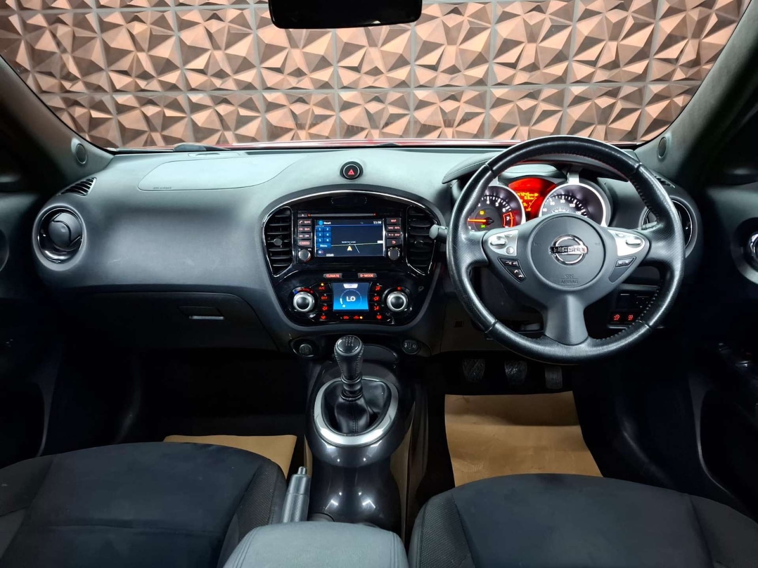 Used Nissan Juke 2016 for sale - 77151341: Photo 33